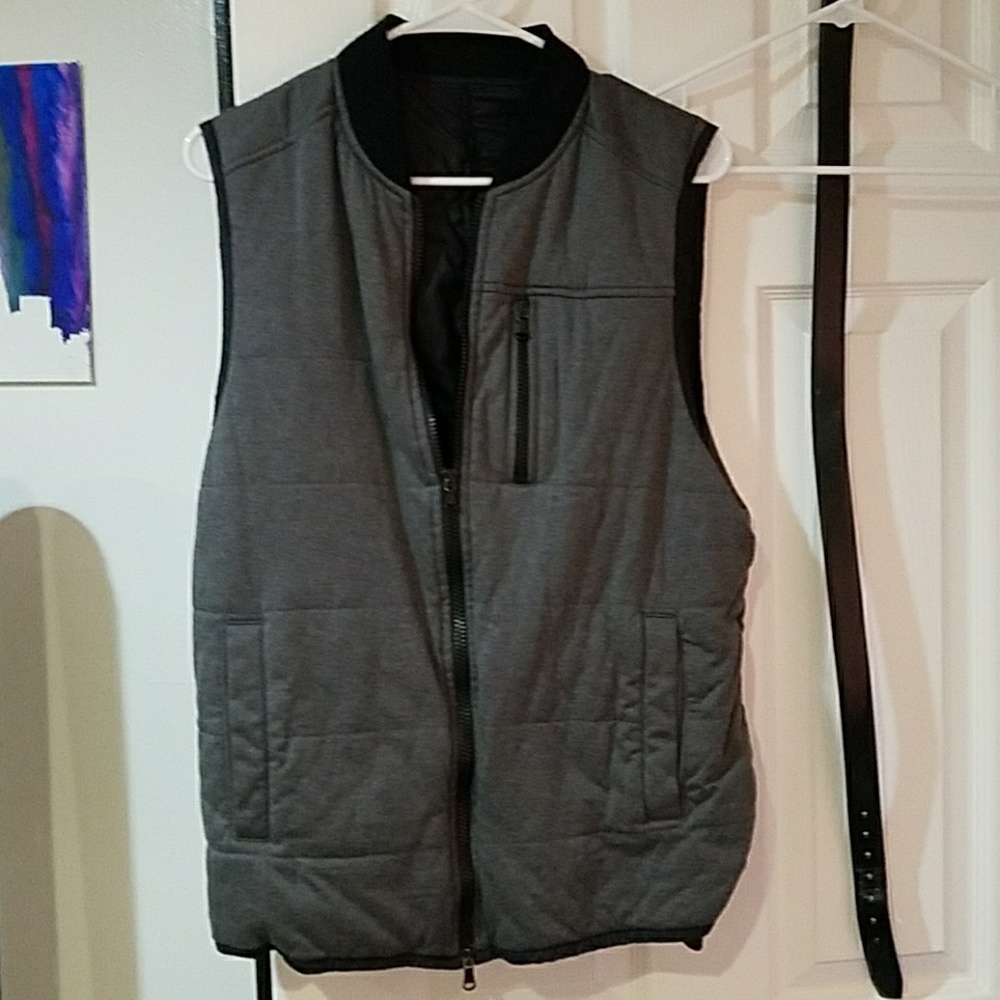 Sleeveless vest